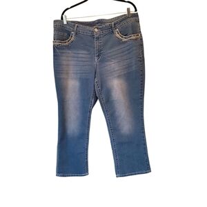 🍀Chic Plus Size Cropped Jeans with Embellished Pockets Size 20W